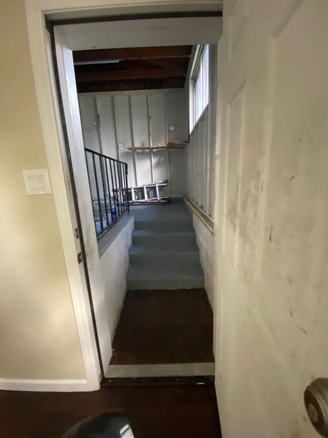 Building Photo - 241 Lafayette Ave