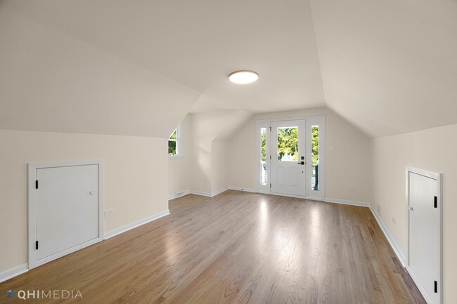 Building Photo - 140 N Edgewood Ave