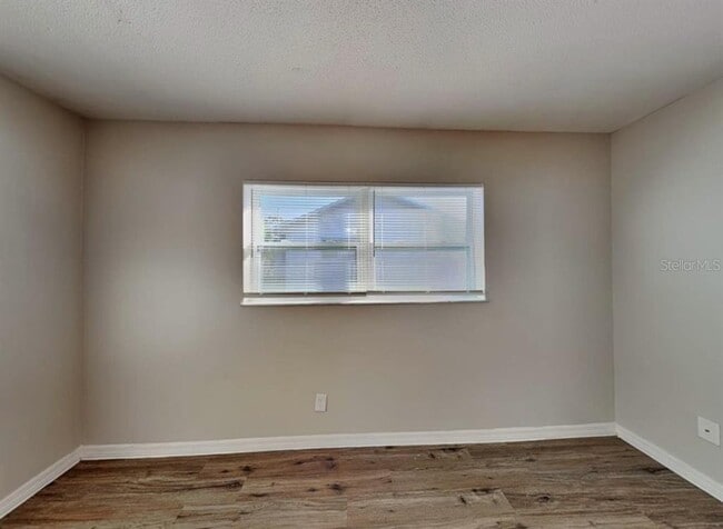 Building Photo - 4389 Signal Hill Rd