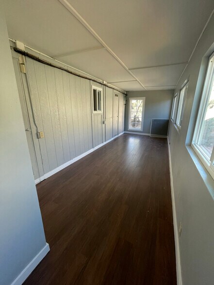 Building Photo - 6541 Clear Springs Rd