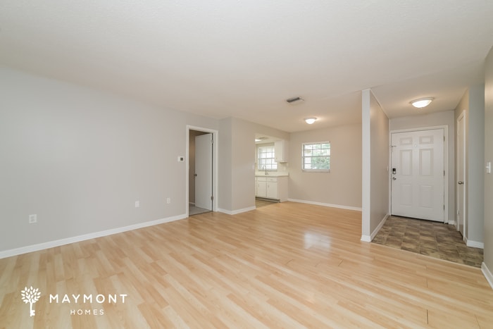 Building Photo - 4750 Kempston Dr