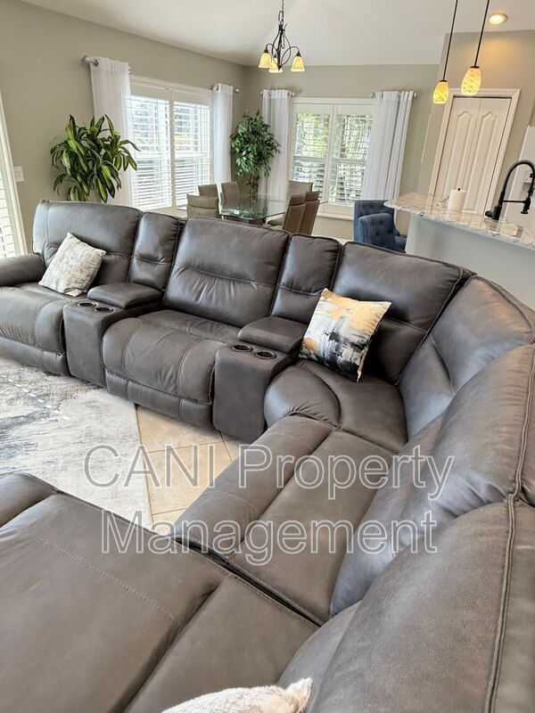 Building Photo - 3088 Berwyn Way