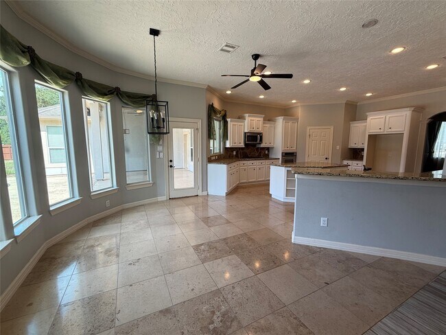 Building Photo - 3907 MOVADO Ct