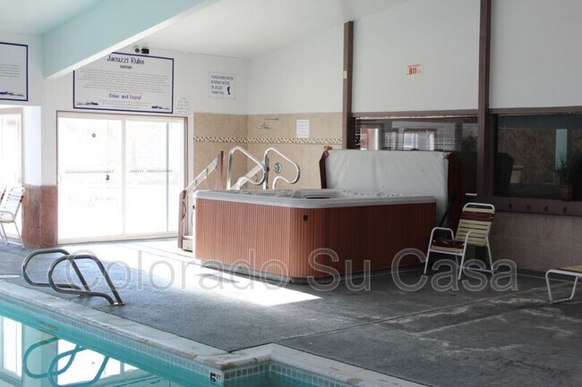 Building Photo - 360 W Rockrimmon Blvd