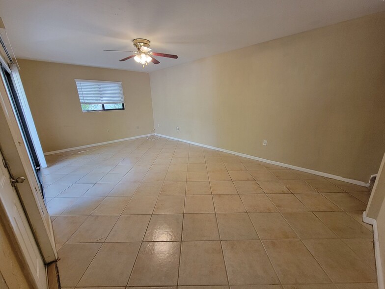 Building Photo - 7752 Tamara Lee Ct