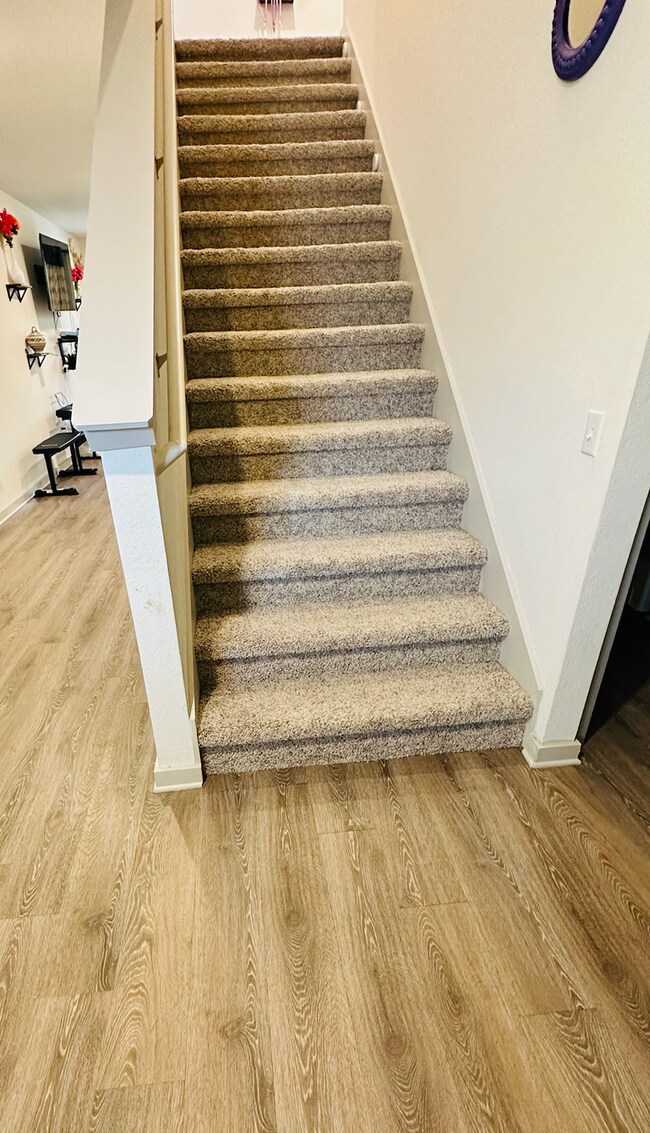 Building Photo - 141 Merrick Rd