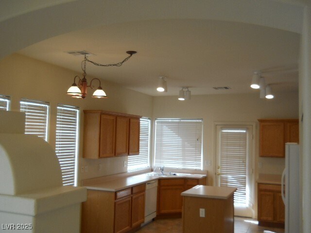 Building Photo - 10991 Pumpkin Ridge Ave