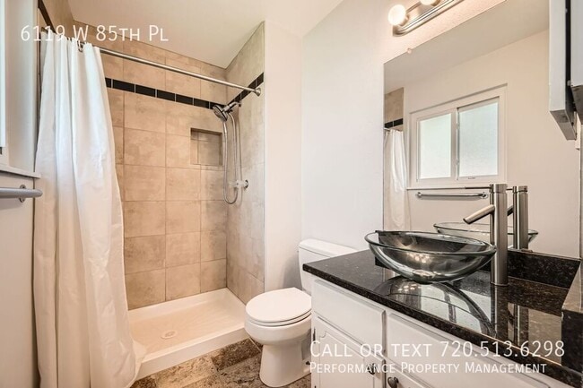 Building Photo - 6119 W 85th Pl