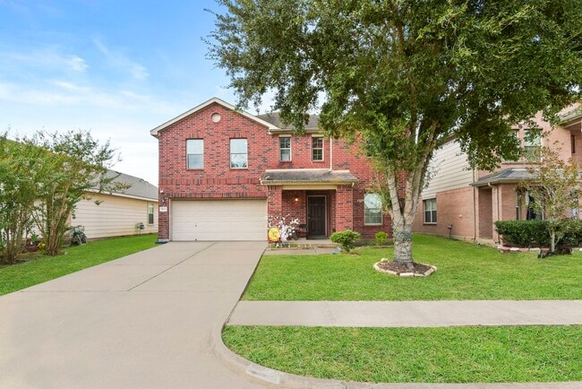 Building Photo - 1022 Americana Dr