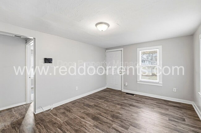Building Photo - 4320 E 30th St