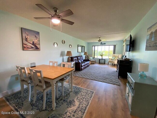 Building Photo - 555 Fillmore Ave