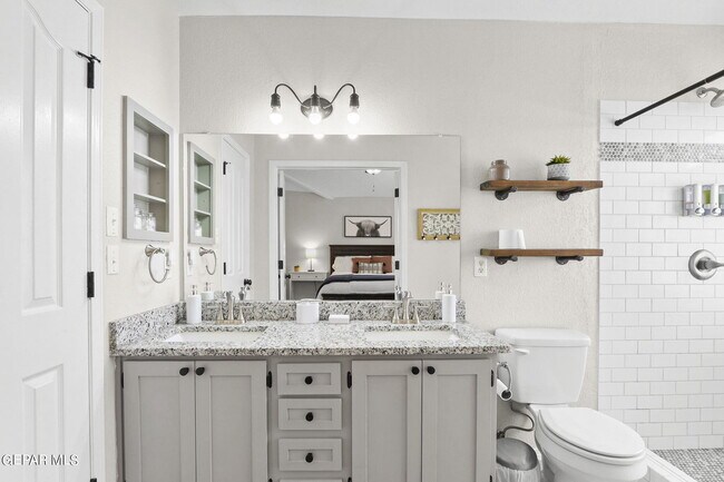 Building Photo - 5059 Crystal Sands Ct