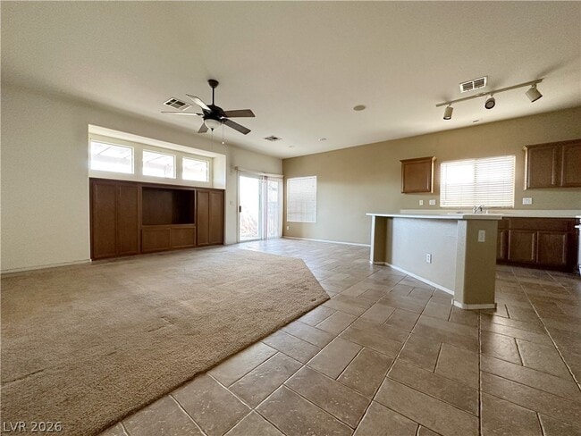 Building Photo - 1109 E Malibu Sands Ave