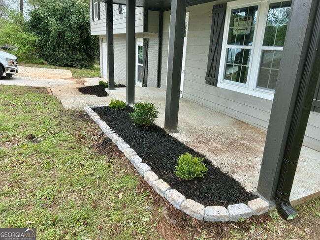 Building Photo - 5507 Flat Shoals Pkwy