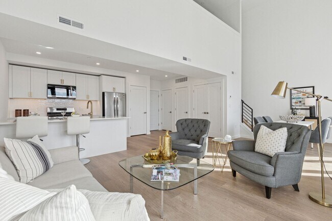 Building Photo - Jenkintown Bank & Trust Apartments