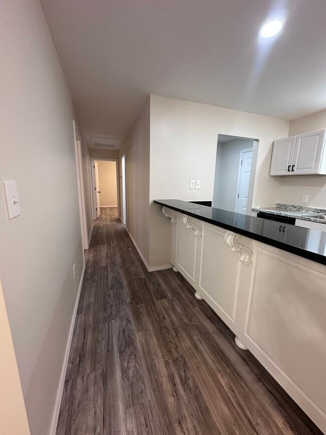 Building Photo - 3 bed 2 bath Country Amarillo Home