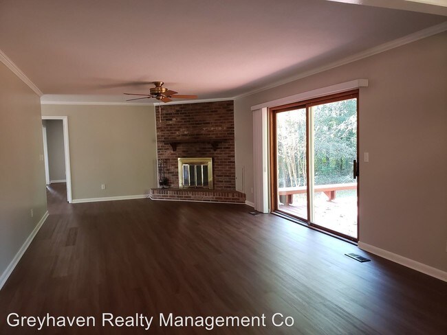 Building Photo - 3 br, 2.5 bath House - 4461 Suhrie Rd