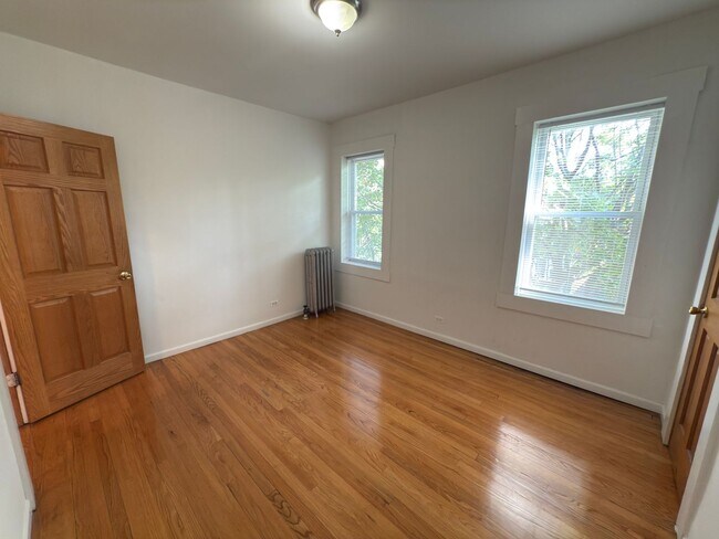 Building Photo - Saint Louis