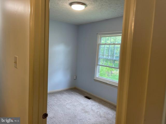 Building Photo - 8583 Wheatfield Way