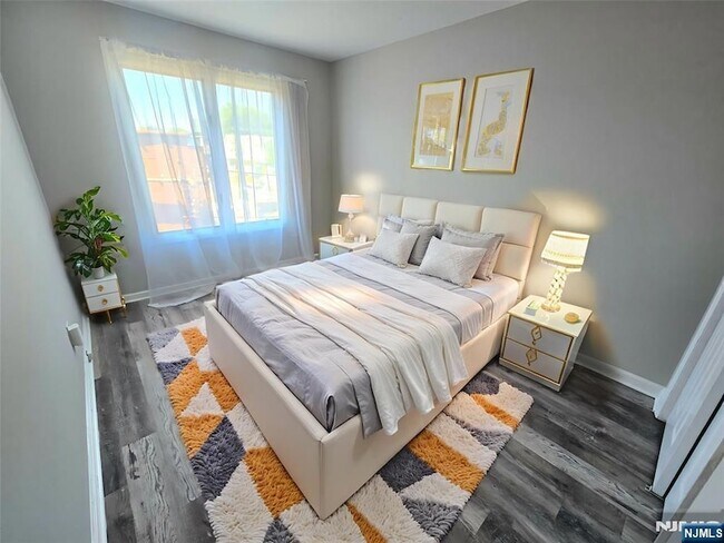 Building Photo - 105 State St