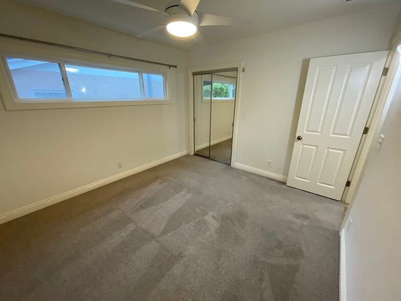 Building Photo - 236 N Myers St