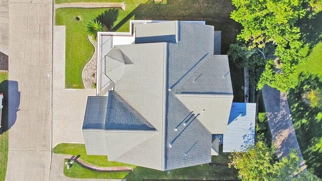 Building Photo - 131 Starboard Dr