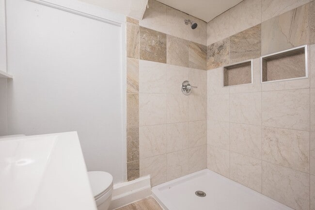 Building Photo - 1009 12th St NW