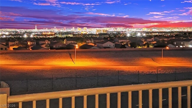Building Photo - 600 N Carriage Hill Dr