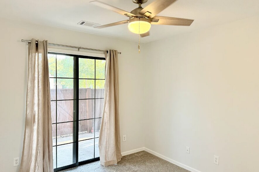 Building Photo - 12027 W 58th Pl