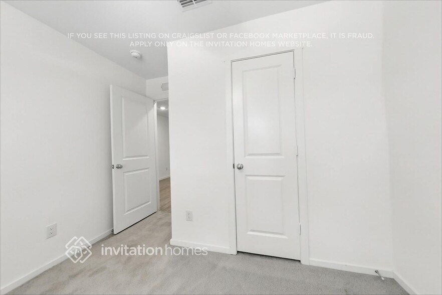 Building Photo - 5121 Hidden Treasure Ln