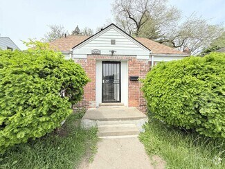 Building Photo - Renovated 3-Bedroom Home – We Welcome Sect...