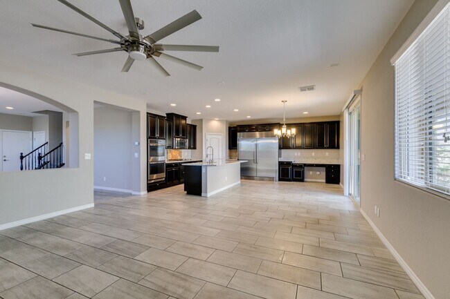 Building Photo - Beautiful Next-Gen Home with Private Entry Suite & Spacious Backyard