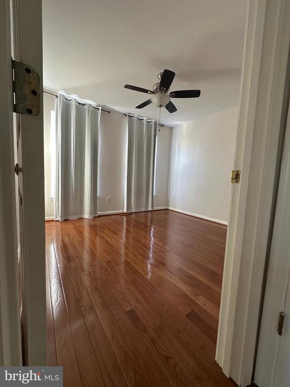 Building Photo - 4700 Warm Hearth Cir