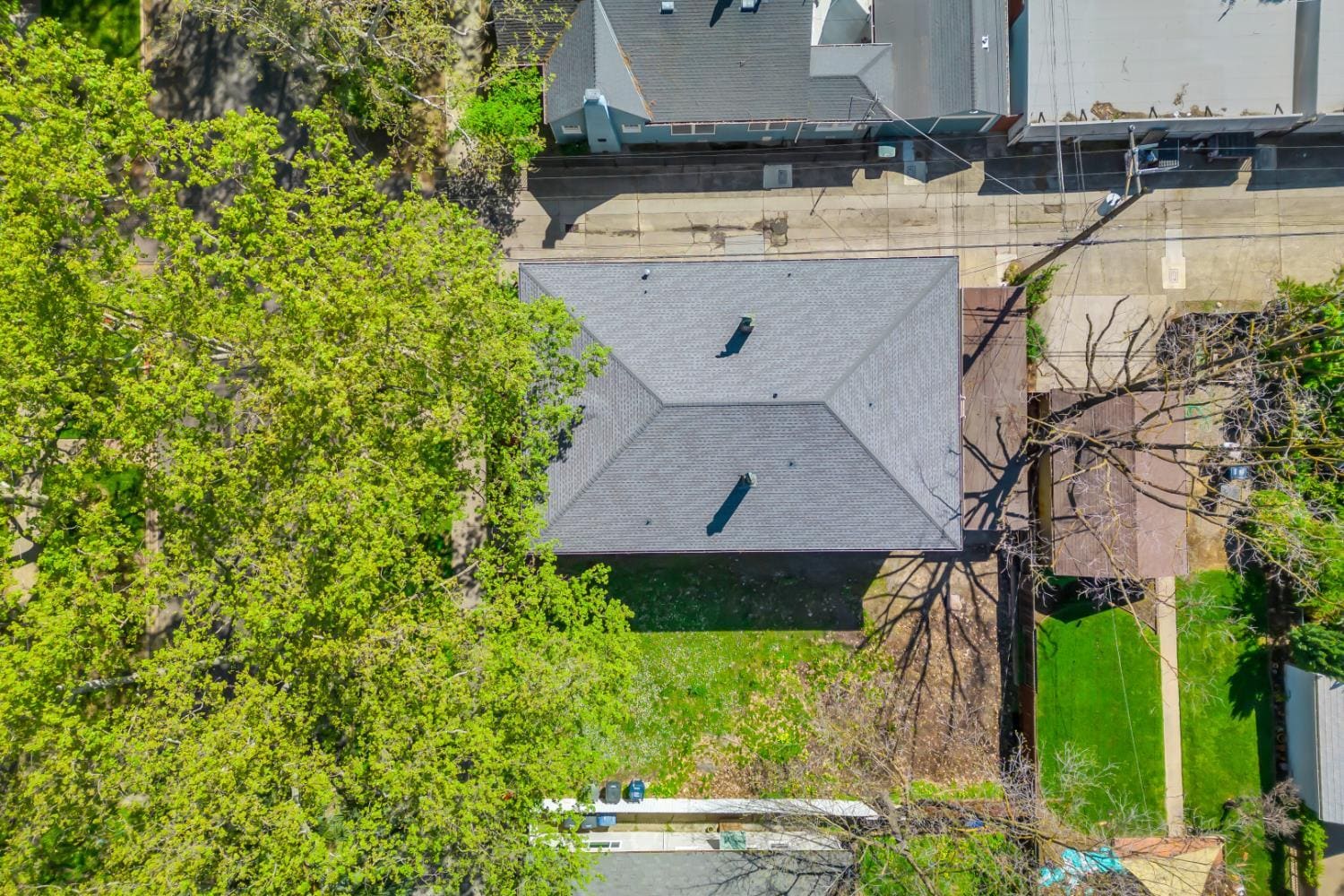 Building Photo - 2114 23rd St