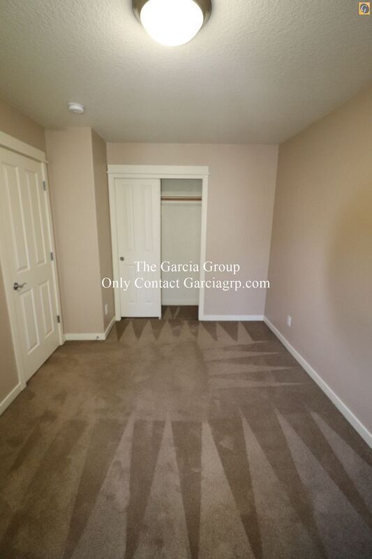 Building Photo - 7736 SW Cypress Ln