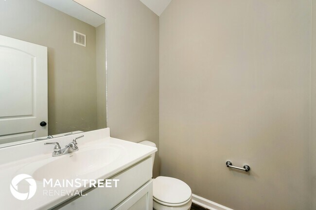 Building Photo - 2924 Paddle Wheel Dr