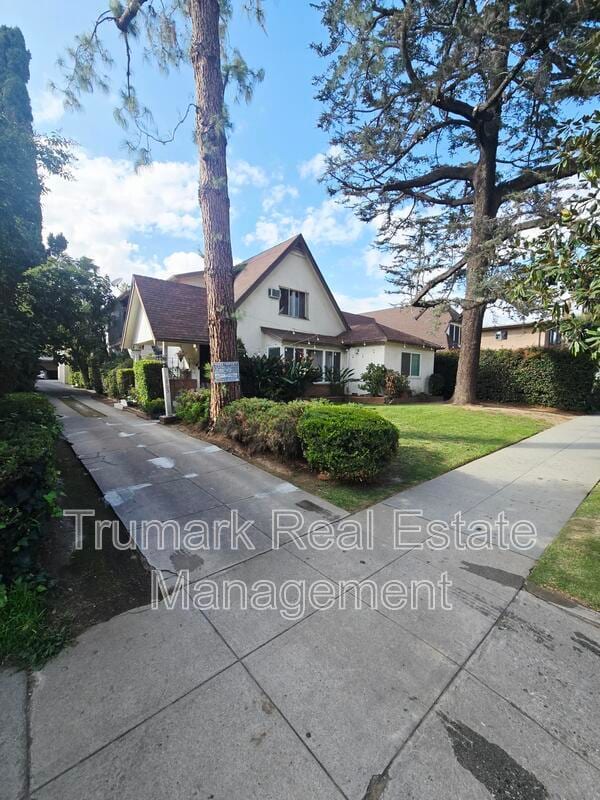 Primary Photo - 1705 Fremont Ave