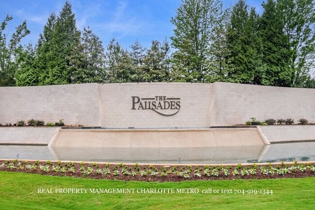 Building Photo - Stunning 4-BR Home on Wooded Cul-De-Sac Lot in Brightwater – Minutes from Rivergate!