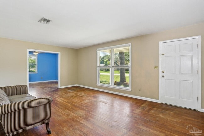 Building Photo - 6222 Maybelle Dr