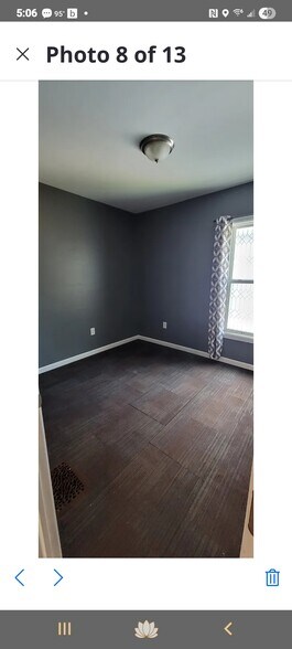 Building Photo - 44 Woodside Ave