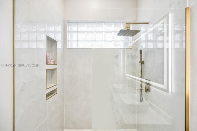 Building Photo - 6928 NW 33rd St