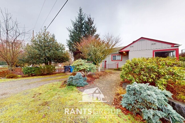 Building Photo - 3-Story Eastside Home with Views of the Bay!