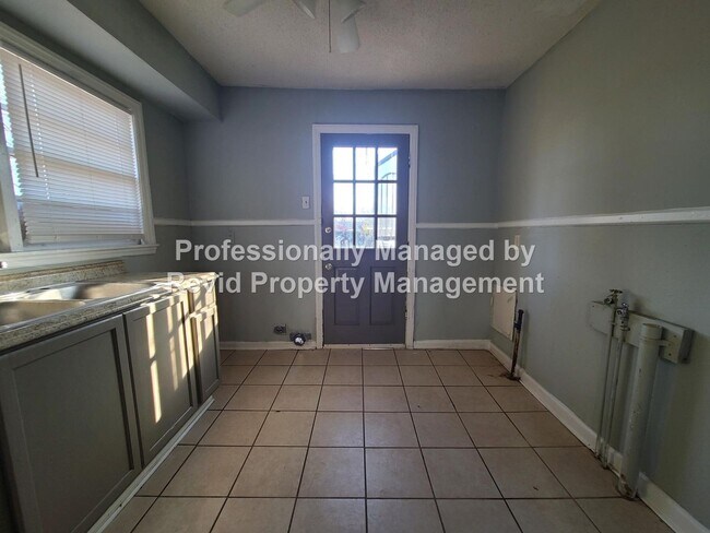 Building Photo - 1245 Elliston Rd