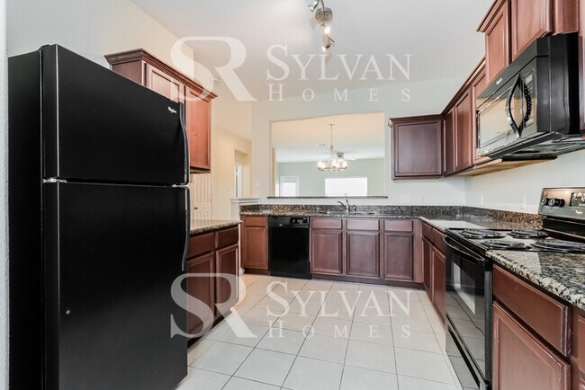 Building Photo - At Last, This Is What You Have Been Searching For!