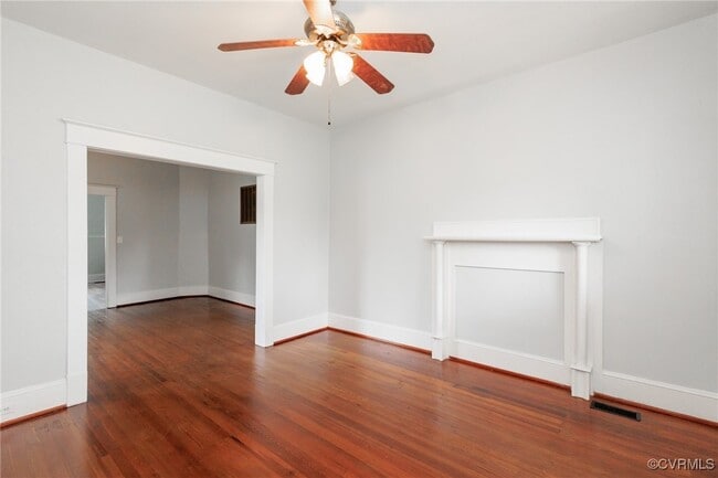Building Photo - 4201 Hickory Rd