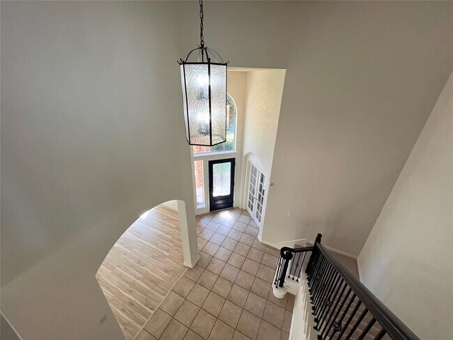 Building Photo - 3004 Edgecreek Pl