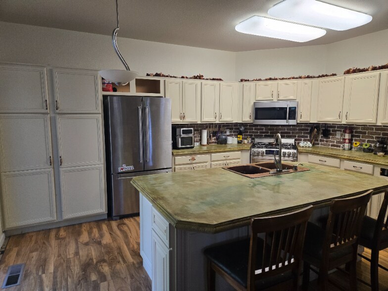 Building Photo - 3550 Big Sky Ct