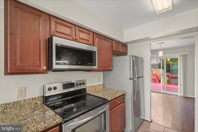 Building Photo - 12405 Gooderham Way