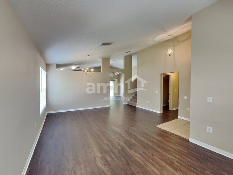Building Photo - 3045 Rob Way