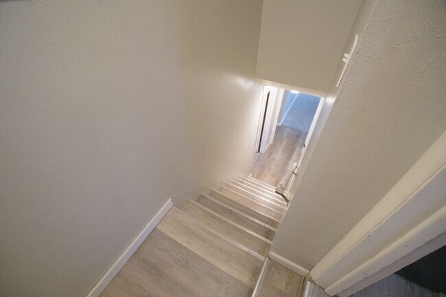 Building Photo - 2410 S Ogden St